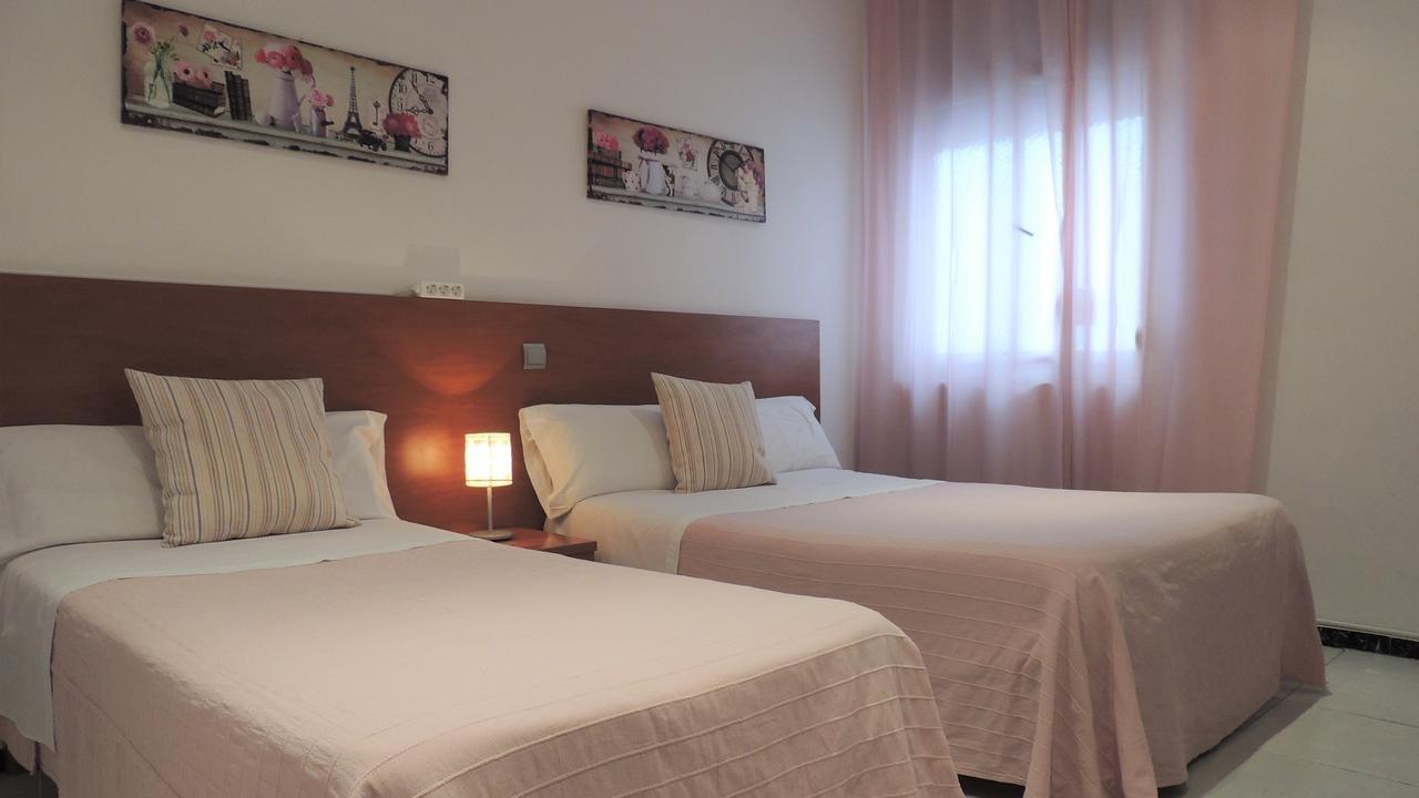 Hostal Cervantes Μαδρίτη Εξωτερικό φωτογραφία