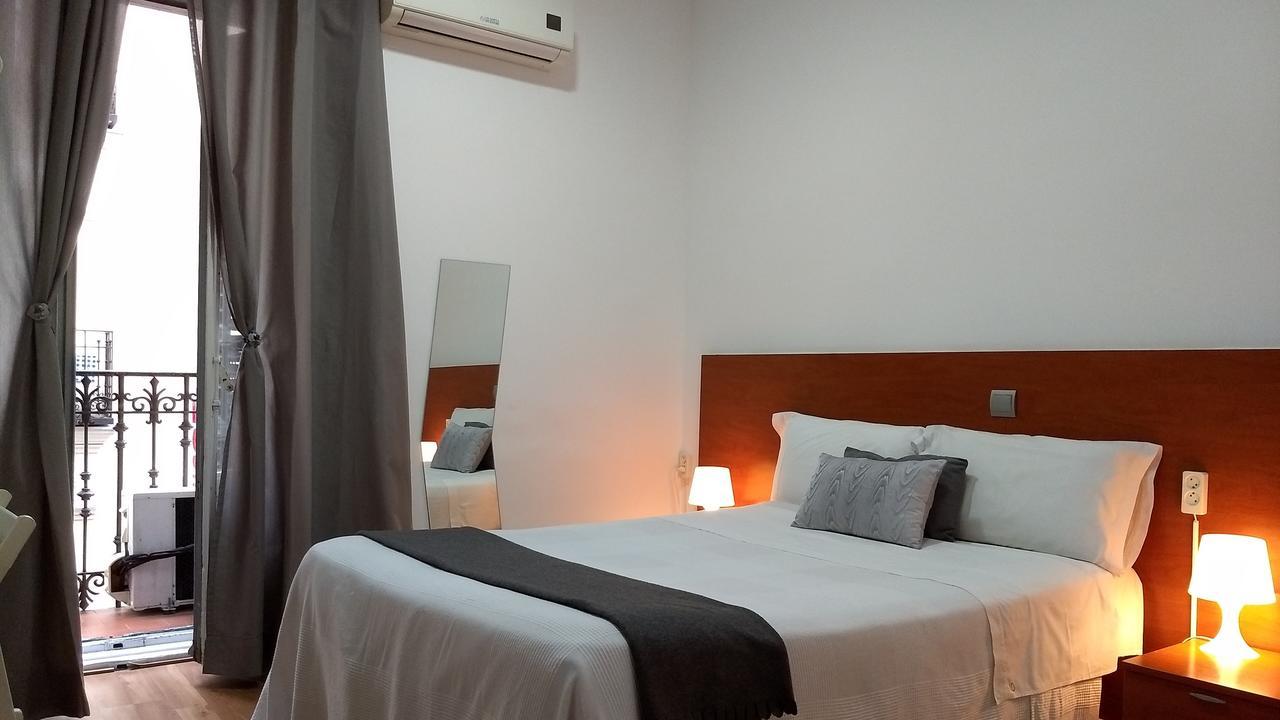 Hostal Cervantes Μαδρίτη Εξωτερικό φωτογραφία